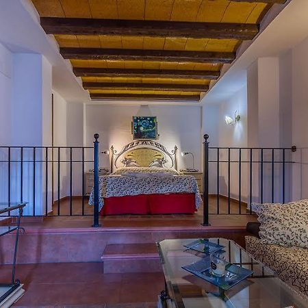 Hostal Nuevo Milán I San Clemente  Kültér fotó